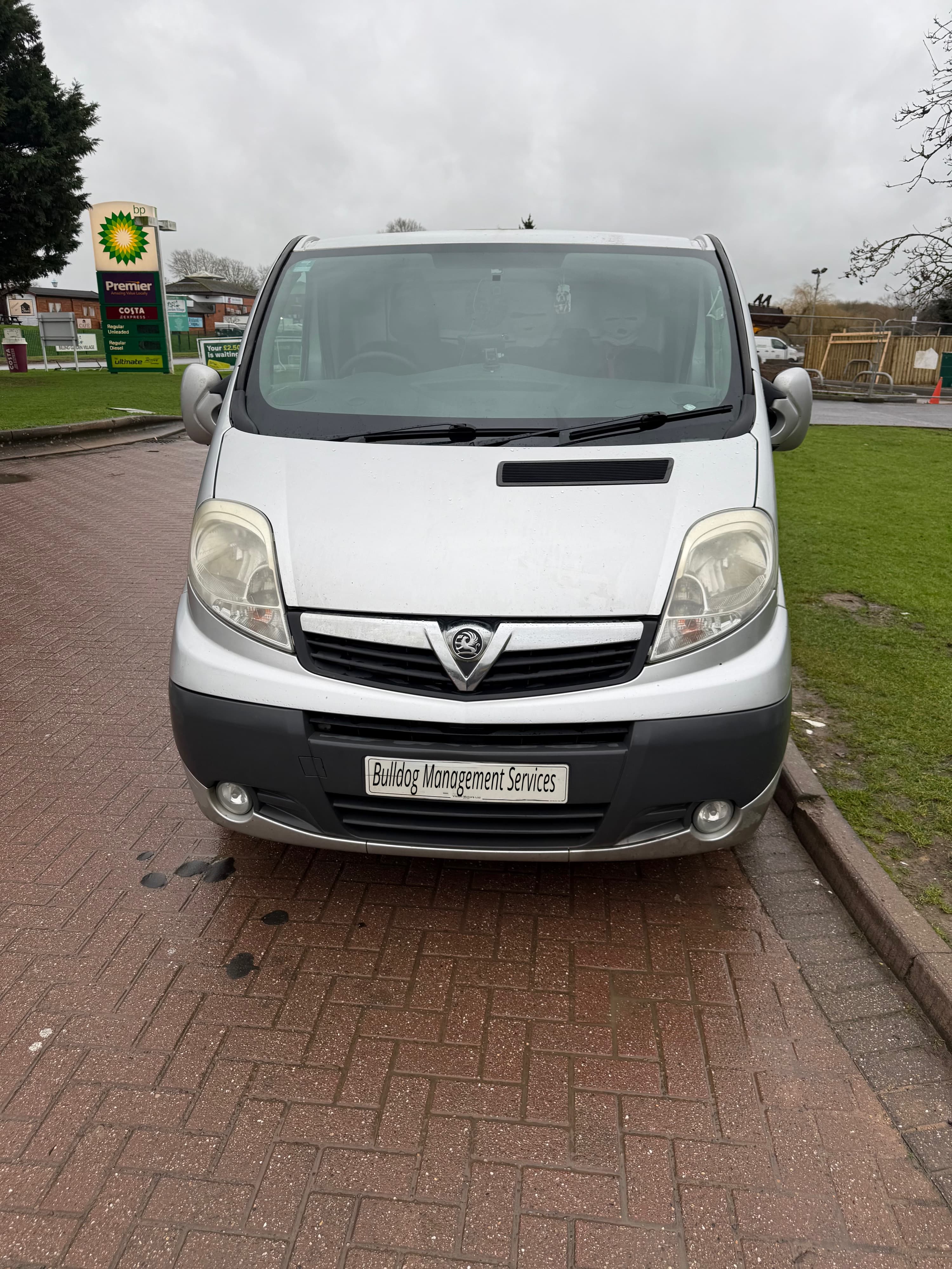 Bulldog Management Services courier van - front view